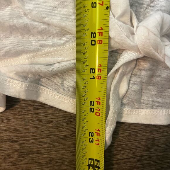 Walt Disney World Graphic Print Tee Tie Front Short Sleeve White Red Size XXL - Picture 8 of 13